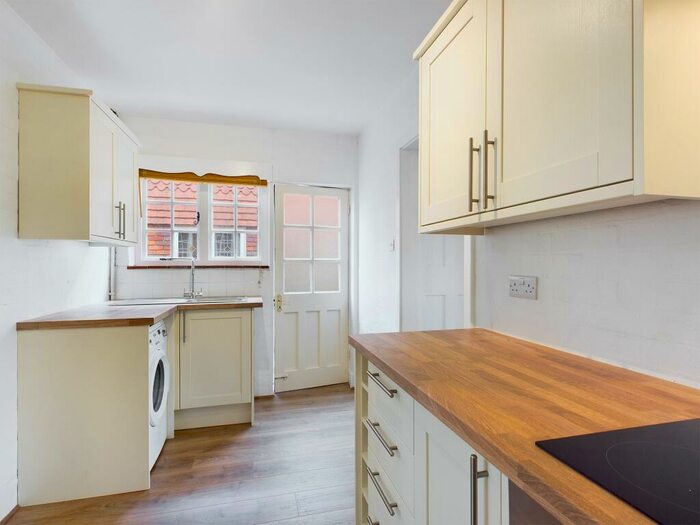 2 Bedroom Character Property To Rent In Little Basing, Lychpit, Basingstoke, RG24
