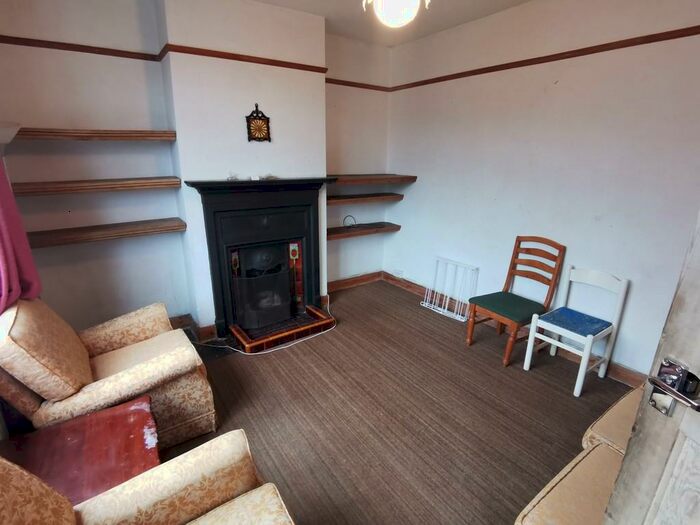 3 Bedroom Terraced House To Rent In Coombe Road, Brighton, BN2