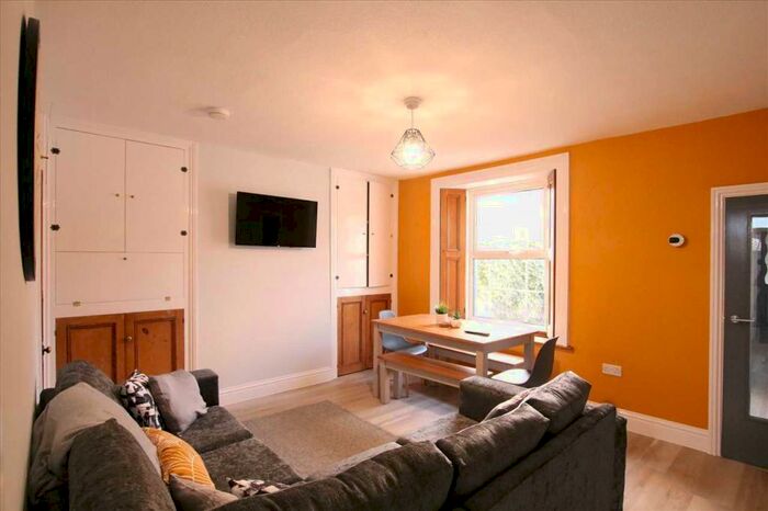 6 Bedroom Property To Rent In Overndale Road, Fishponds, Bristol, BS16