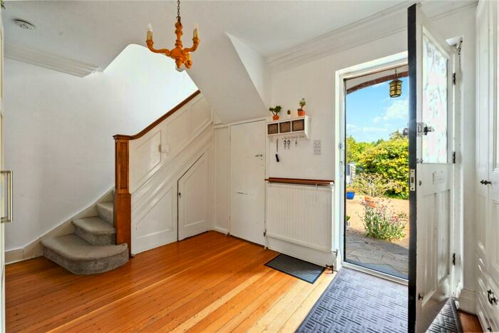 4 Bedroom House To Rent In Orchard Rise, Kingston Upon Thames, Surrey, KT2