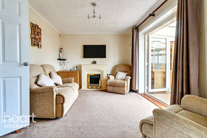 2 Bedroom Semi-Detached Bungalow For Sale In Foxley Road, Queenborough, ME11