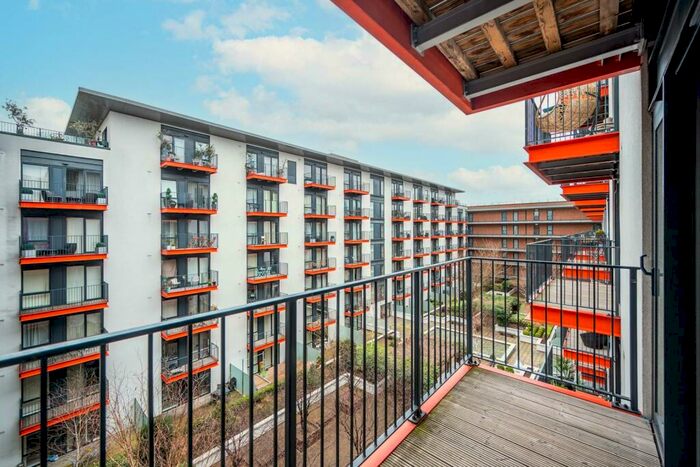 1 Bedroom Flat To Rent In No Street, Woolwich, London, SE18