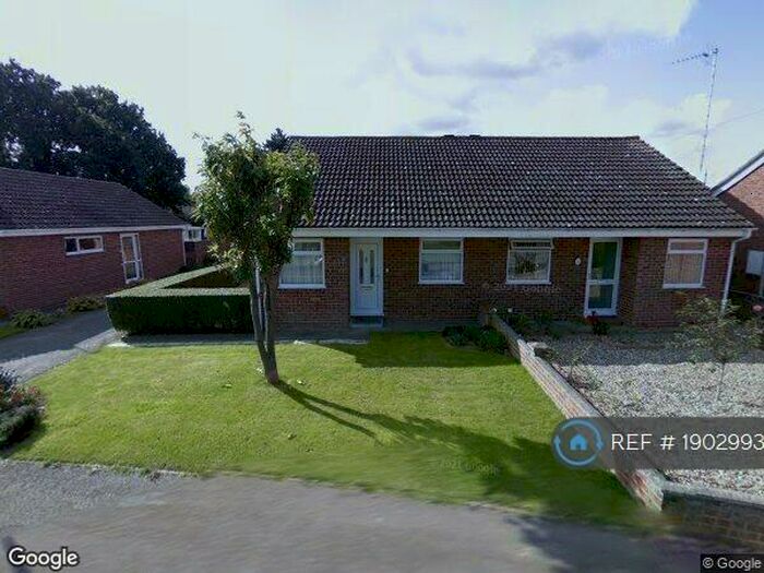 2 Bedroom Bungalow To Rent In Sapwell Close, Norwich, NR11