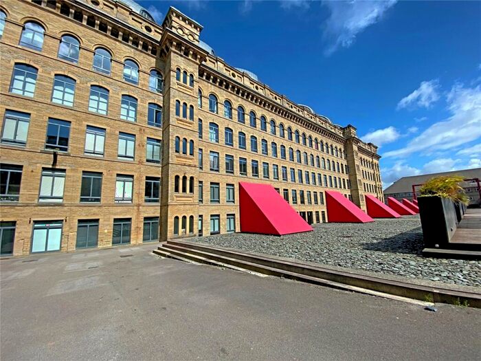 Studio To Rent In The Velvet Mill, Lilycroft Road, Bradford, BD9