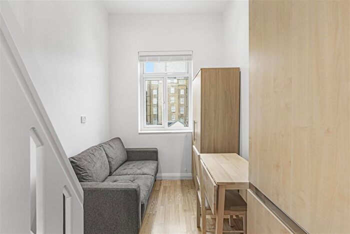 Studio To Rent In Courtfield Gardens, South Kensington, SW5