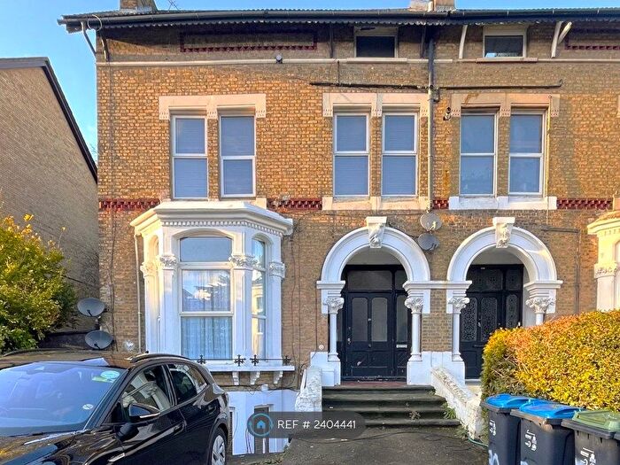 1 Bedroom Flat To Rent In Warham Road, Croydon, CR2