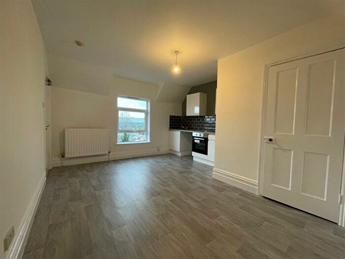 Property To Rent In Millsbro Road, Redditch, B98