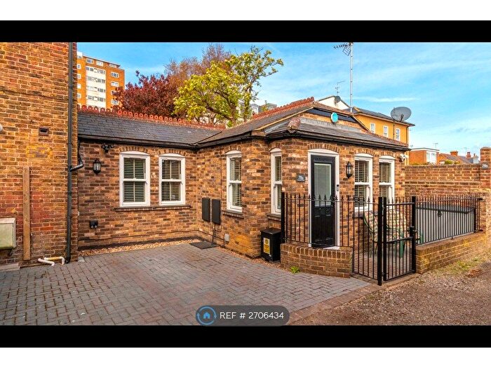 1 Bedroom Bungalow To Rent In Rowlands Road, Worthing, BN11