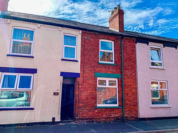 4 Bedroom Terraced House To Rent In Dunlop Street, Lincoln, LN5