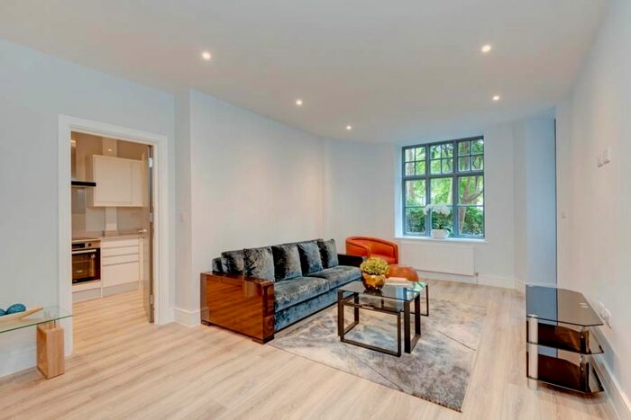 3 Bedroom Flat To Rent In Maida Vale, Maida Vale, W9