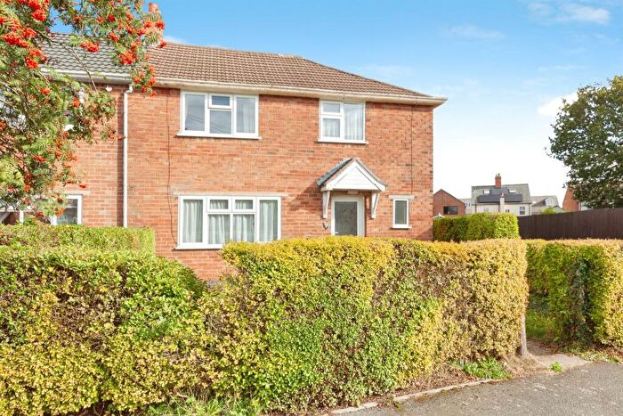 3 Bedroom Semi-Detached House For Sale In Preston Drive, Newbold Verdon, Leicester, LE9