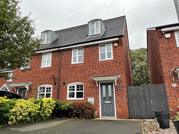 3 Bedroom Town House For Sale In Gregory Street, Hyde, SK14