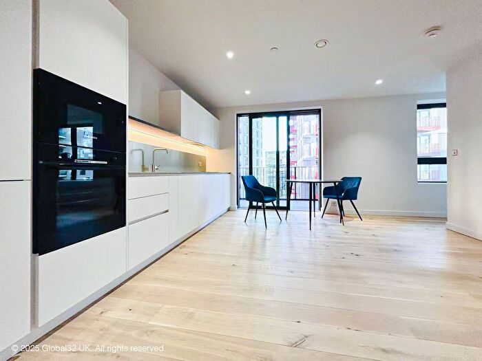 Studio To Rent In Pilot Walk, Greenwich, SE10