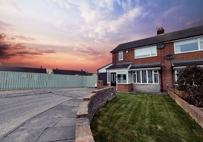 3 Bedroom Semi-Detached House For Sale In Astley Grove, Seaton Sluice, Whitley Bay, NE26