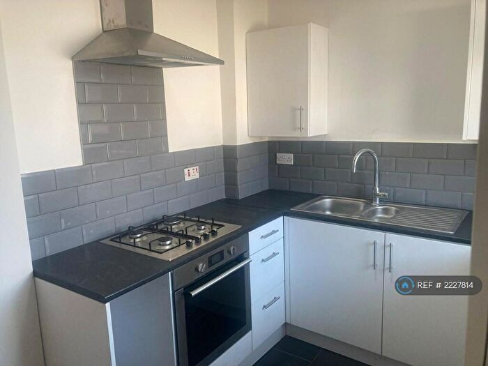 1 Bedroom Flat To Rent In Poulton Road, Wallasey, CH44