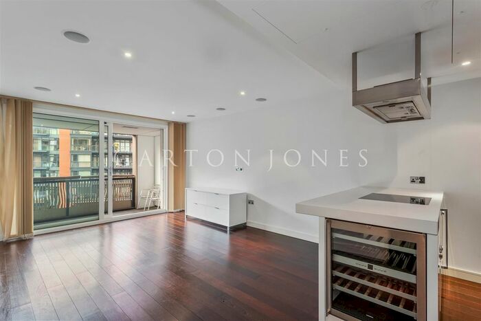 2 Bedroom Flat To Rent In Bramah House, Grosvenor Waterside, Gatliff Road, London, SW1W