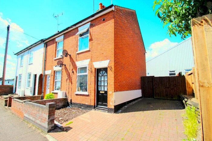 2 Bedroom End Of Terrace House To Rent In Albert Street, Colchester, CO1