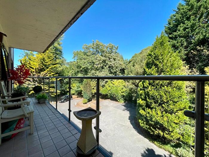 3 Bedroom Apartment For Sale In Dene Lodge Western Road, Branksome Park, BH13