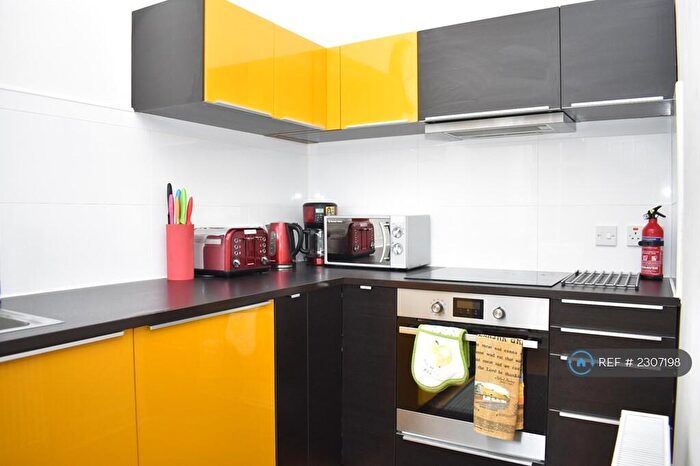 1 Bedroom Flat To Rent In East Fountainbridge, Edinburgh, EH3