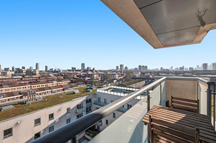 2 Bedroom Apartment For Sale In Essence Development, Bow, E3