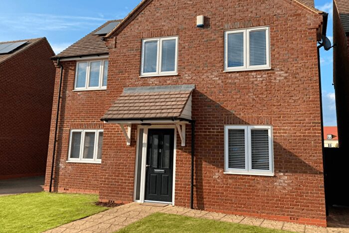 4 Bedroom Detached House For Sale In Northampton, NN4