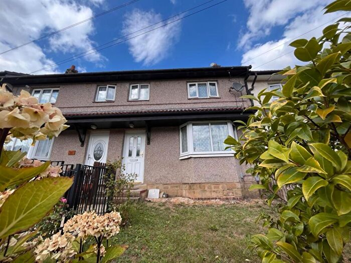House For Sale In Riddings Road, Huddersfield, HD2