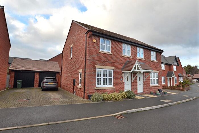 3 Bedroom Semi Detached House For Sale In Belfry Place, Shepshed, Loughborough, LE12