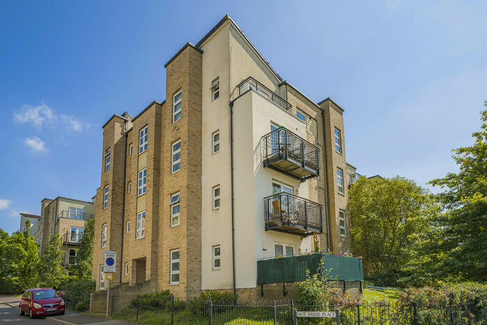 1 Bedroom Flat To Rent In Hut Farm Place, Chandler's Ford, SO53