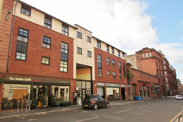 2 Bedroom Flat To Rent In Bed Furnished At Albon Street, Glasgow, G1