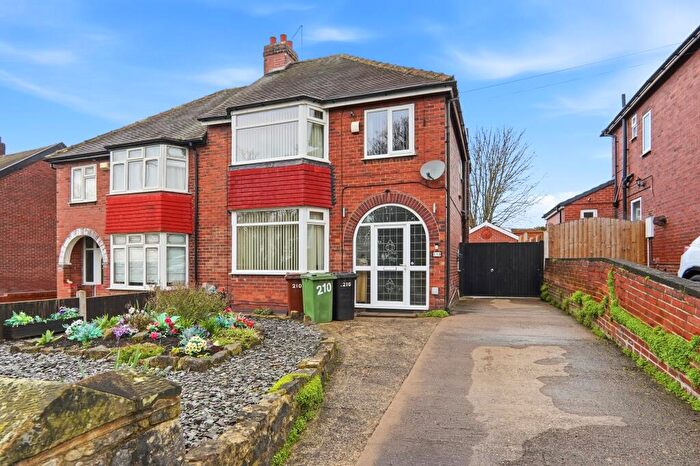 3 Bedroom Semi-Detached House For Sale In Brigshaw Lane, Leeds, LS25