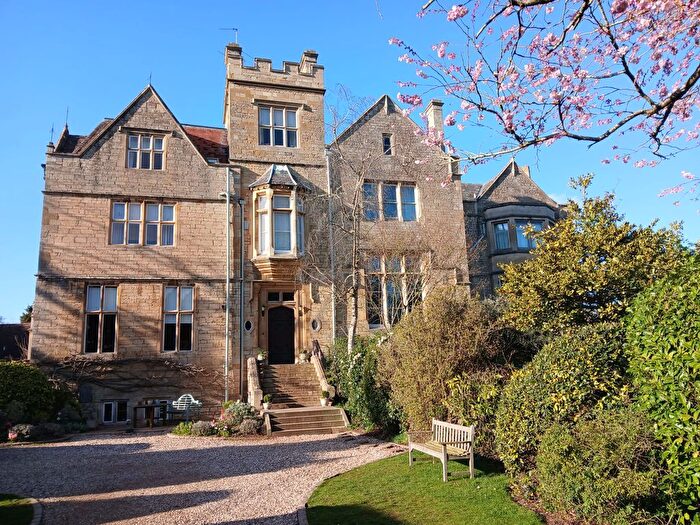 4 Bedroom Property For Sale In Main Street, Beckford, GL20