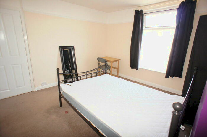 4 Bedroom Terraced House To Rent In Seventh Avenue, Filton, Bristol, BS7