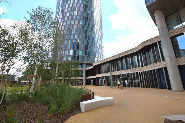 1 Bedroom Apartment To Rent In Silvercroft Street, Manchester, M15