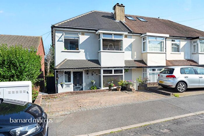 3 Bedroom Terraced House For Sale In Cromwell Road, Caterham, CR3