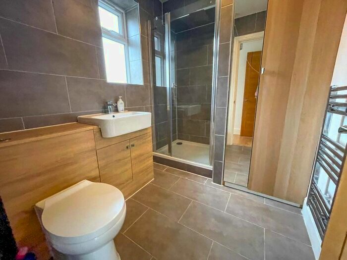 1 Bedroom Maisonette To Rent In Northfields, Dunstable, Bedfordshire, LU5