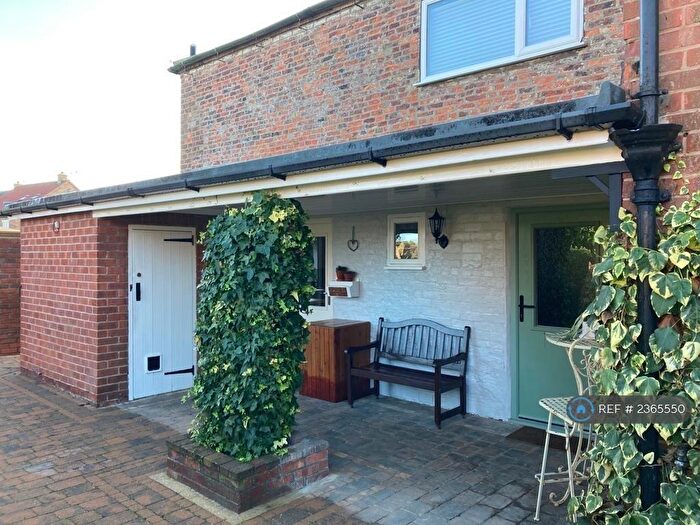 2 Bedroom Detached House To Rent In Cobble Lane, Eastrington, Goole, DN14