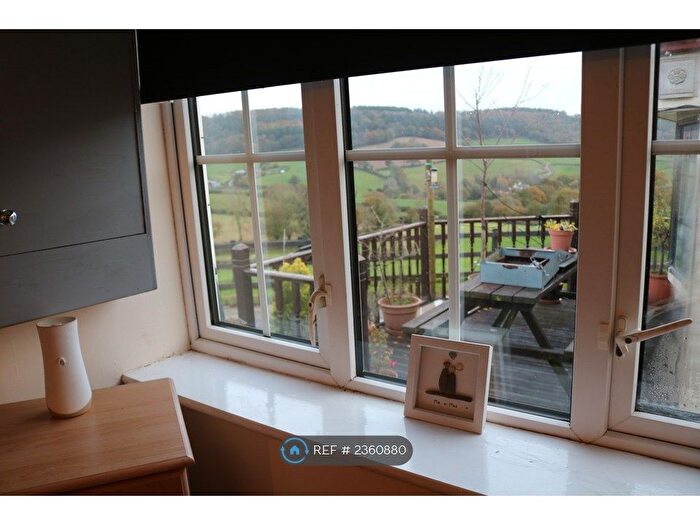 1 Bedroom Flat To Rent In Colyton East Devon, Colyton East Devon, EX24