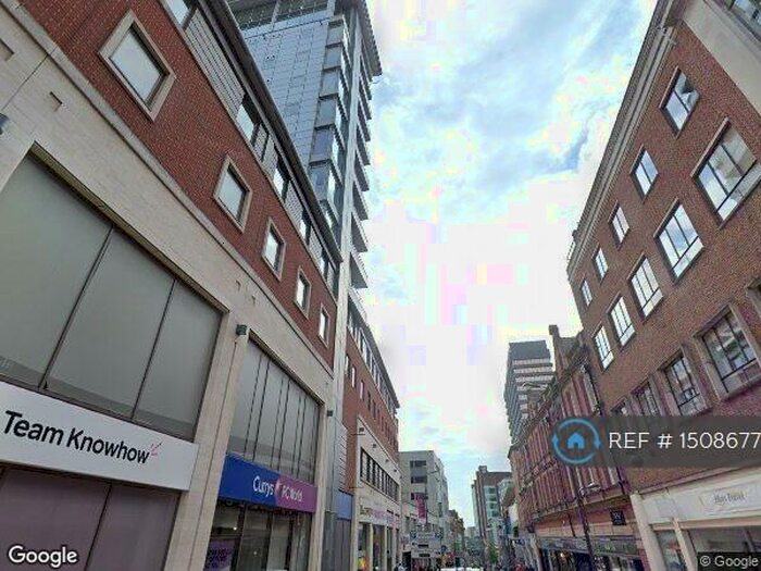 2 Bedroom Flat To Rent In Basilica, Leeds, LS1