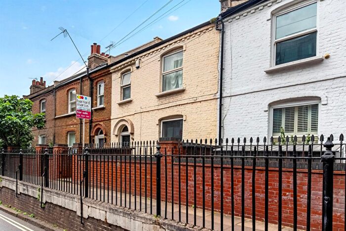 3 Bedroom Terraced House For Sale In Leamore Street, London, W6