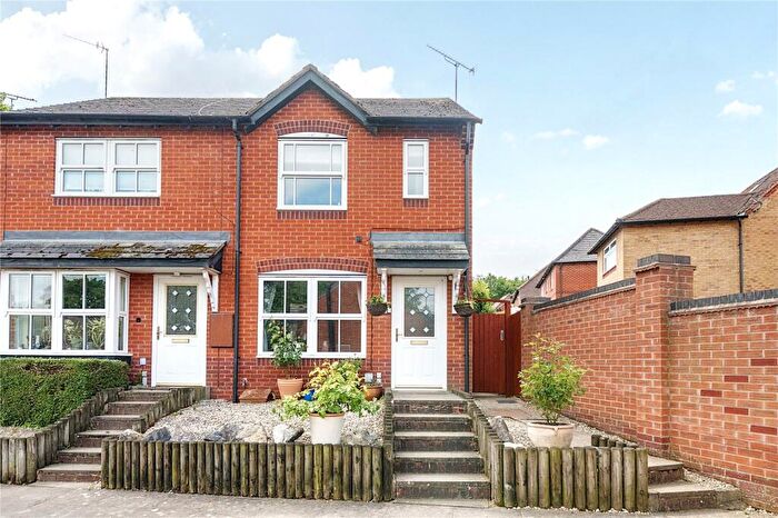 2 Bedroom End Of Terrace House For Sale In New Forest Close, Far Forest, Kidderminster, Worcestershire, DY14