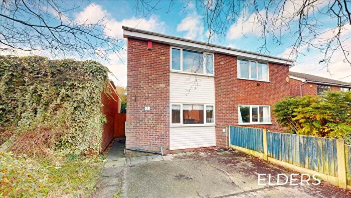 3 Bedroom Semi-Detached House For Sale In Lambton Close, Ilkeston, DE7