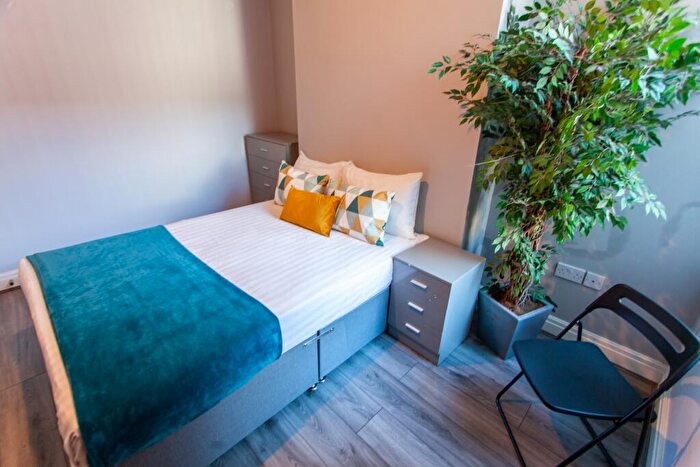 5 Bedroom House To Rent In Jubilee Drive, L7