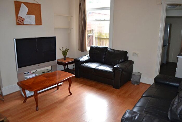 5 Bedroom Property To Rent In Luton Road, Bournbrook, Birmingham, B29