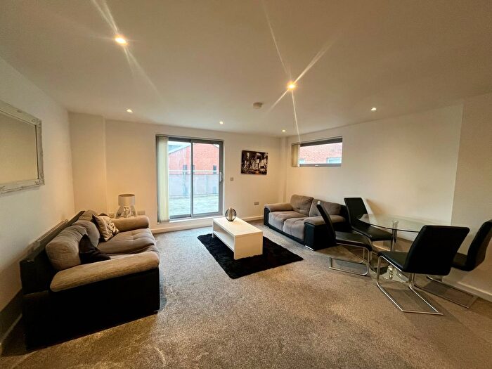 2 Bedroom Property To Rent In Quay One, Leeds, LS9