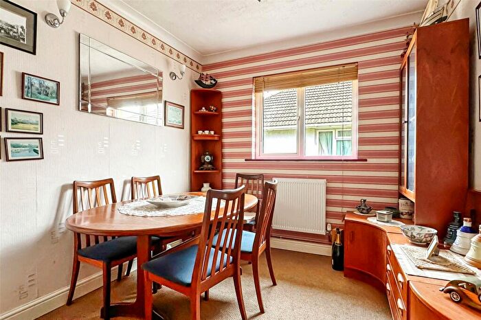 3 Bedroom Bungalow For Sale In Hillview Crescent, East Preston, Littlehampton, West Sussex, BN16