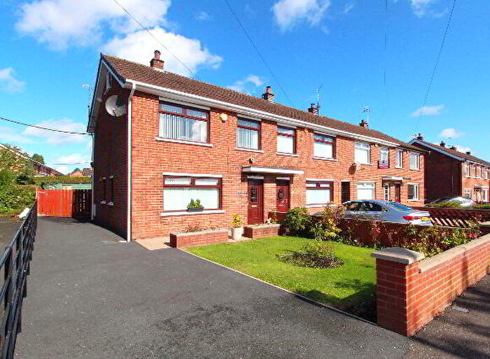 3 Bedroom House For Sale In Skyline Drive, Lisburn, BT27
