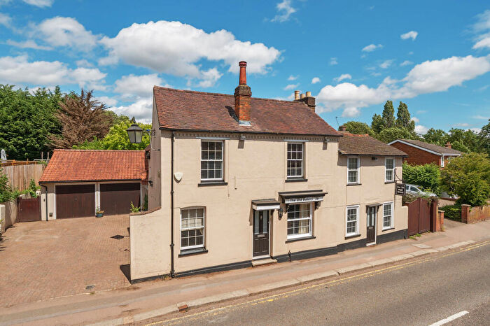 4 Bedroom Detached House For Sale In High Street, London Colney, St. Albans, AL2