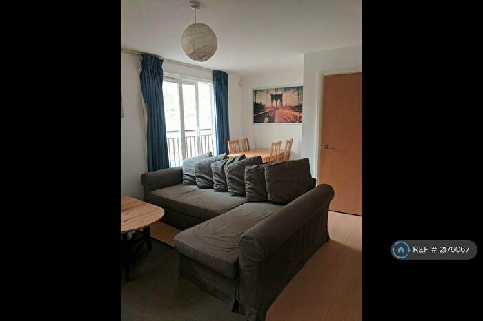 1 Bedroom Flat To Rent In Turin Street, London, E2
