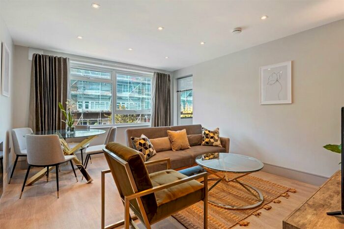 2 Bedroom Apartment To Rent In Portelet Road, Stepney Green, London, E1