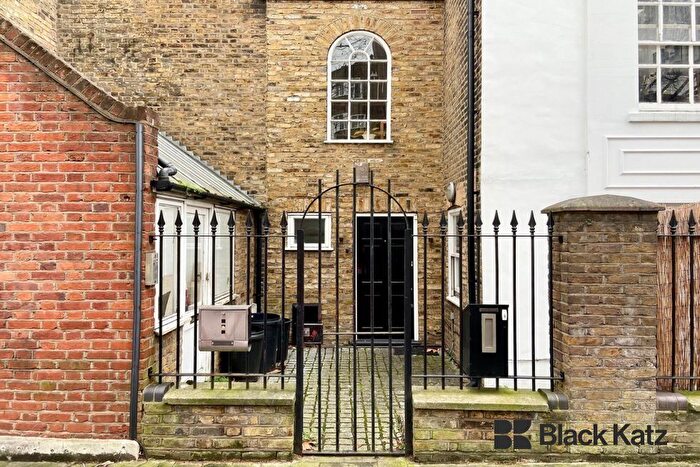 2 Bedroom Terraced House To Rent In Alderbrook Road, London, SW12